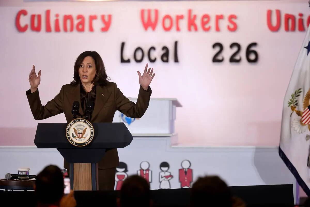 La vicepresidenta Kamala Harris se dirige a los miembros e invitados del Sindicato de la Culina ...