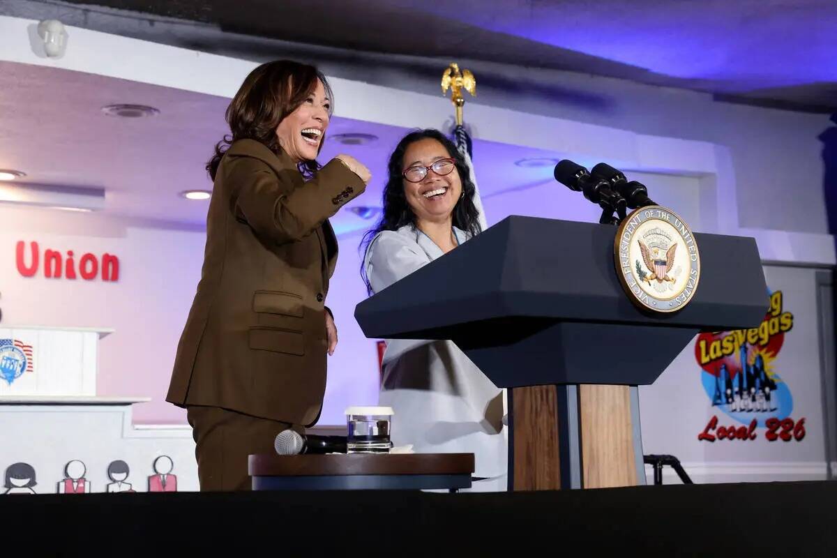 La vicepresidenta Kamala Harris se dirige a los miembros e invitados del Sindicato de la Culina ...