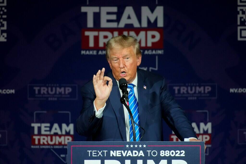 El candidato presidencial republicano y expresidente Donald Trump en un acto de campaña el 28 ...