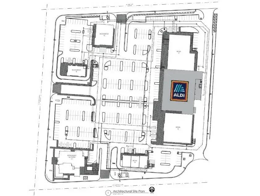 Un plan de sitio para un centro comercial en el suroeste de Las Vegas indica que una tienda de ...