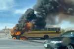 Un autobús escolar se incendia en Summerlin