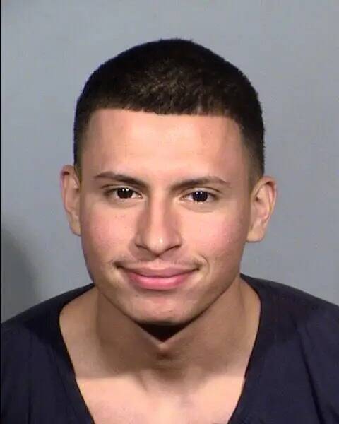 Sebastián Rivera, de 22 años y residente en Miami, Florida, acusado de saltar al campo durant ...
