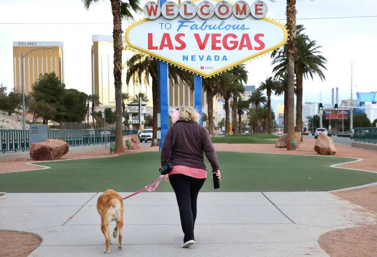 El sol debería abundar con máximas cercanas a los 70 °F en el valle de Las Vegas, el viernes ...