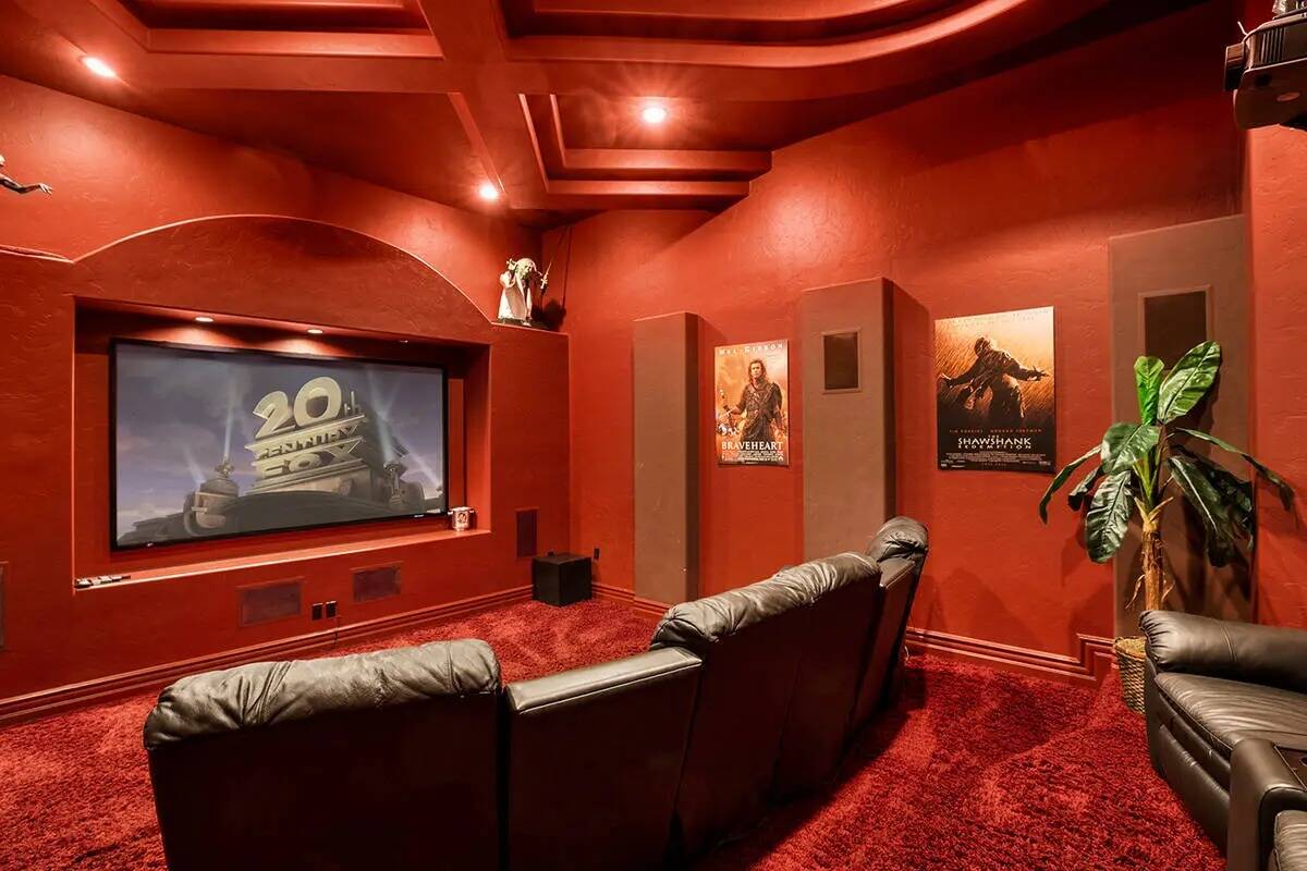 La residencia Summerlin tiene una sala de cine. (Luxury Estates International)