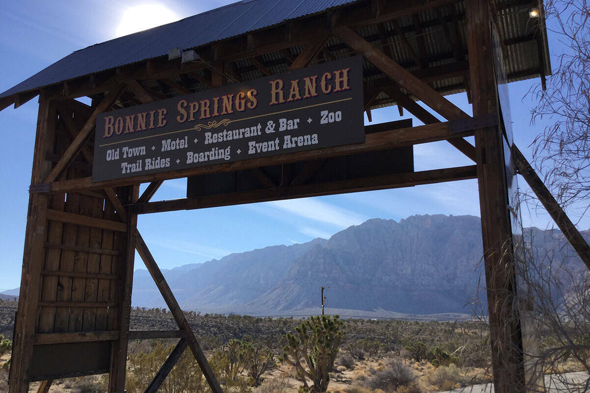 Letrero de bienvenida al Bonnie Springs Ranch el 9 de enero de 2019. (Eli Segall/Las Vegas Revi ...