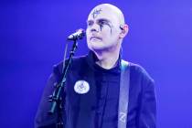 Billy Corgan de Smashing Pumpkins actúa en el Metro, el martes 20 de septiembre de 2022, en Ch ...