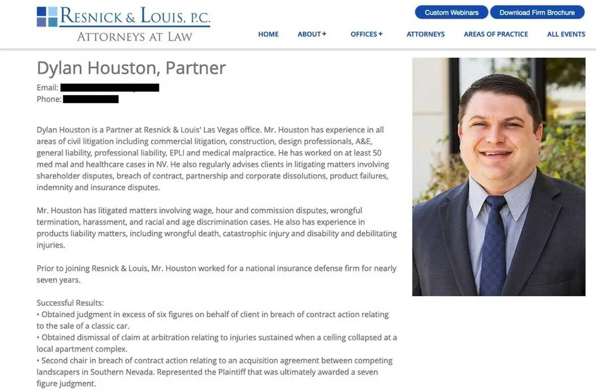 Dylan Houston aparece en una captura de pantalla del sitio web de Resnick & Louis, P.C.. (rlatt ...