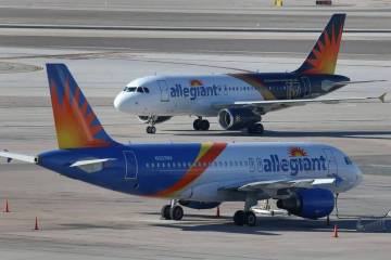 Los ejecutivos de Allegiant Travel Co. con sede en Las Vegas, operadora de Allegiant Air, se mo ...