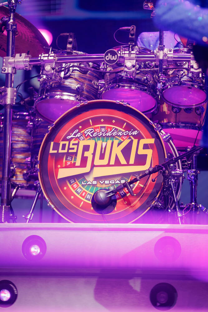 La residencia de Los Bukis es la primera en español en el Strip de Las Vegas, sus presentacion ...