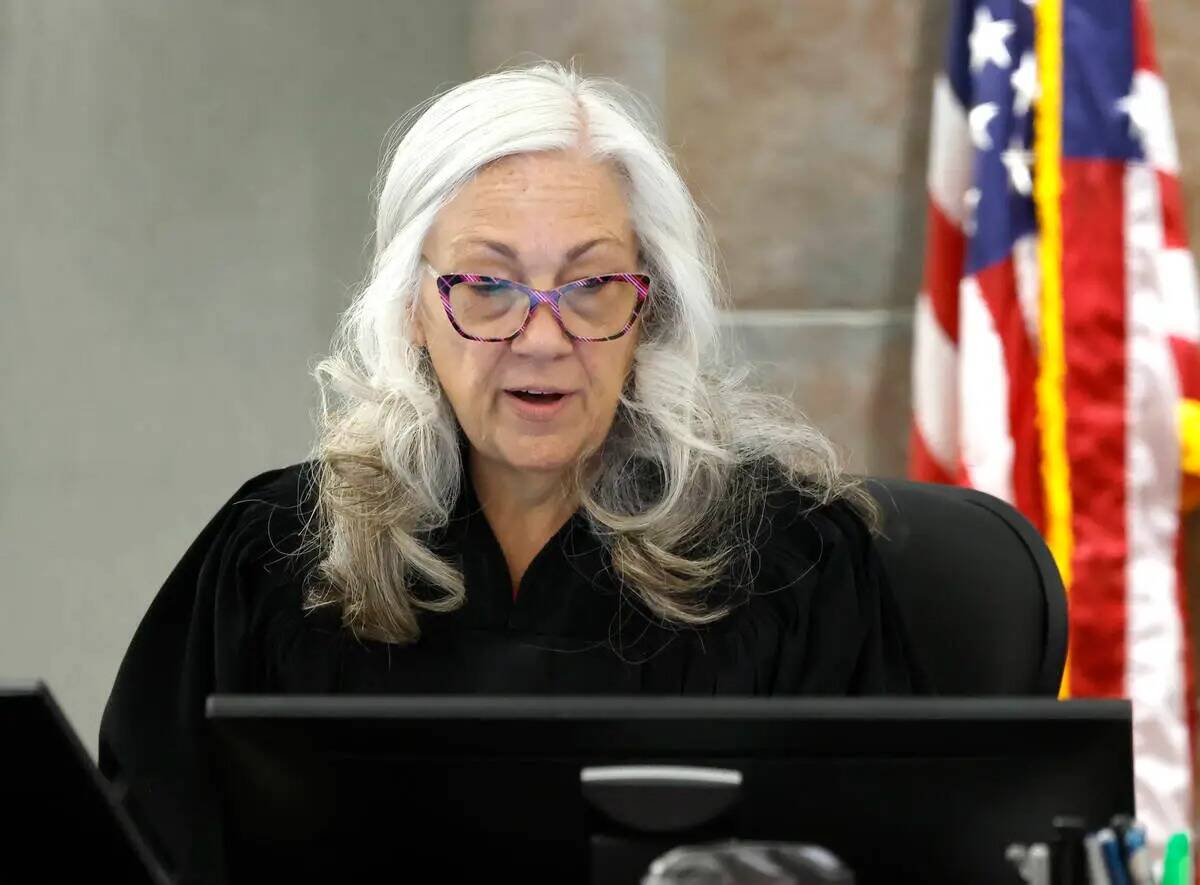 La jueza Christy Craig preside una audiencia de competencia para Roidan Durruthy-Mendoza, acusa ...
