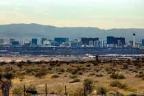 El horizonte de Las Vegas el domingo 26 de abril de 2020. (L.E. Baskow/Las Vegas Review-Journal)