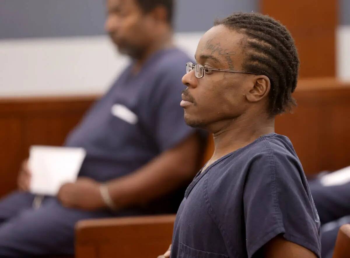 Jacoby Robinson, de 24 años, acusado junto a Diaja Smith, de 23 años, de asesinato por la mue ...