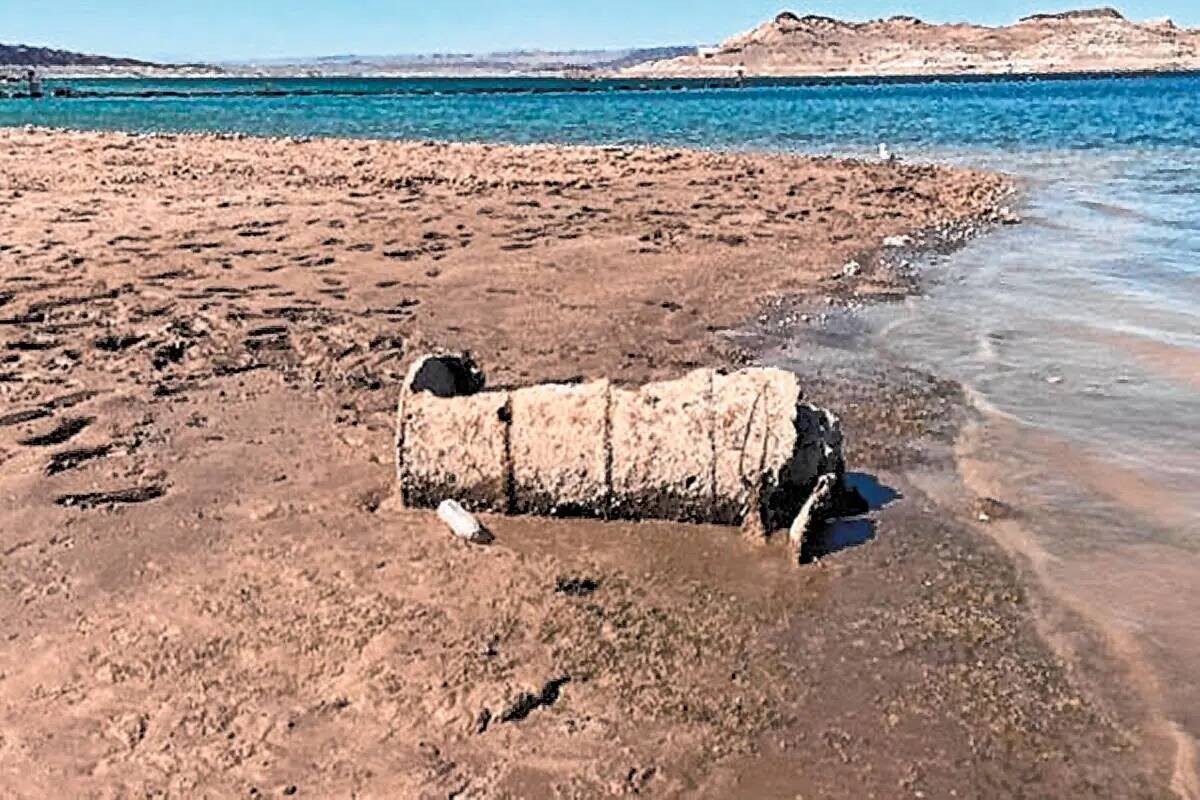 Se encontró un barril con restos humanos en el Lago Mead el domingo 1 de mayo de 2022. (Foto d ...