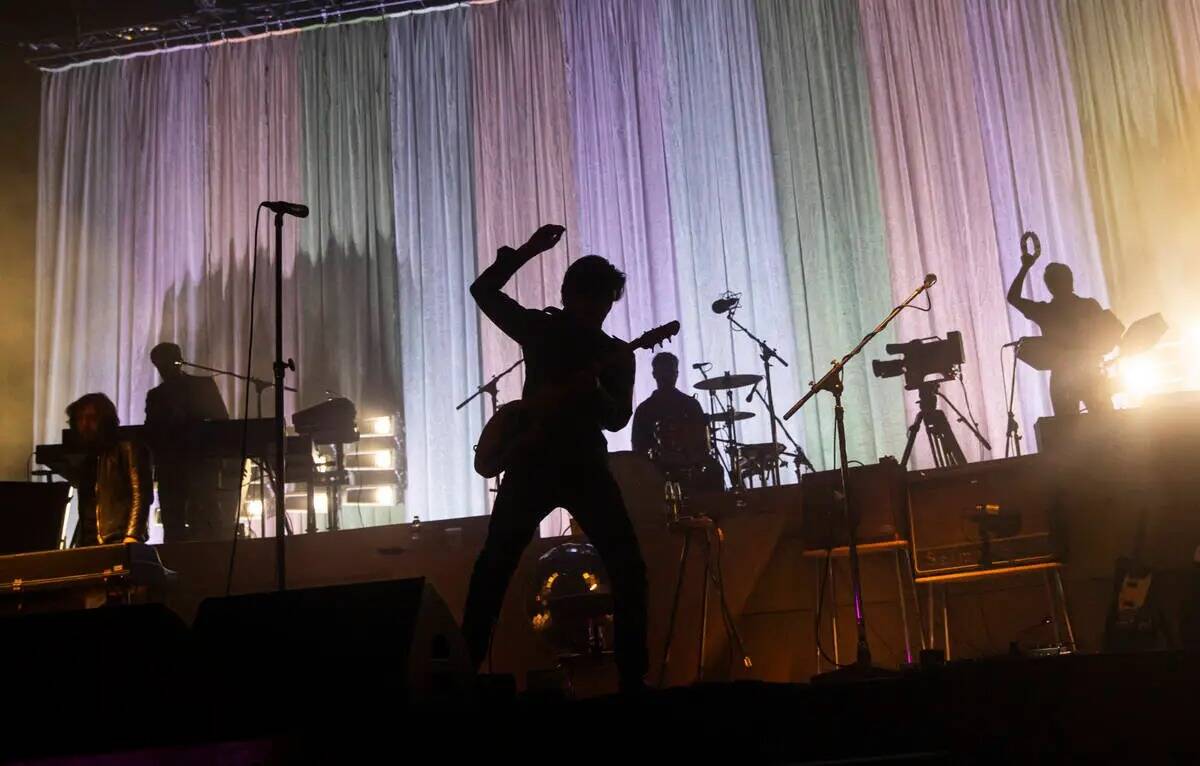 Los Arctic Monkeys se presentan durante el primer día del festival Life is Beautiful, el viern ...