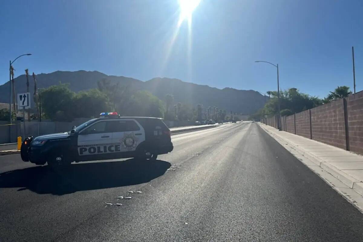 La policía investiga un atropellamiento mortal el viernes 5 de julio de 2024 cerca de North Ho ...