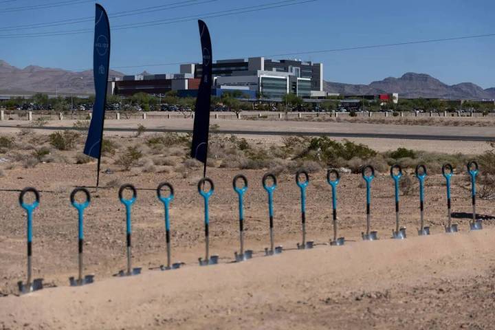 El sitio de 135 acres en North Las Vegas donde se planea un campus médico. (Erik Verduzco/Las ...