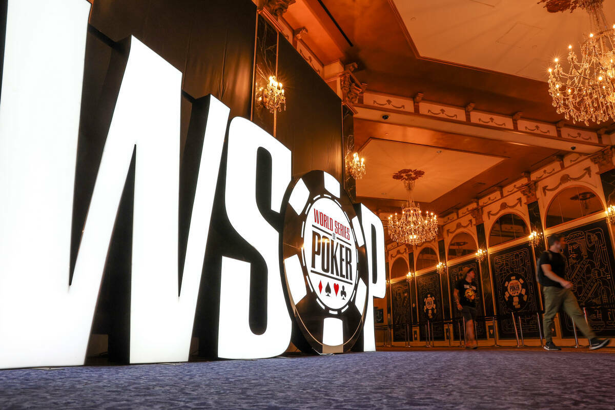 El evento principal de las World Series of Poker se celebró en Paris Las Vegas el martes 9 de ...