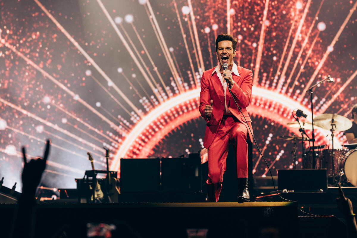 Brandon Flowers de The Killers en el Colosseum at Caesars Palace, el viernes 16 de agosto de 20 ...