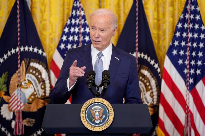 ARCHIVO - El presidente Joe Biden habla durante un evento con la Asociación Nacional de Gobern ...