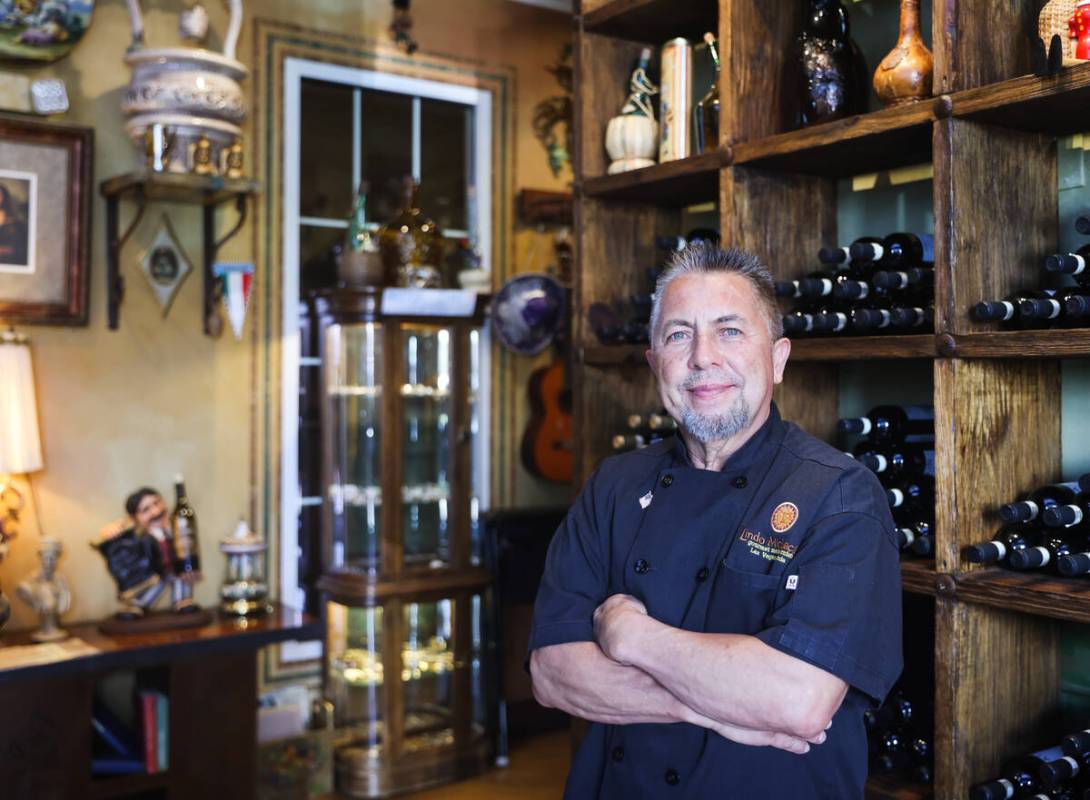 Javier Barajas, propietario de la cadena de restaurantes Lindo Michoacán, posa para un retrato ...