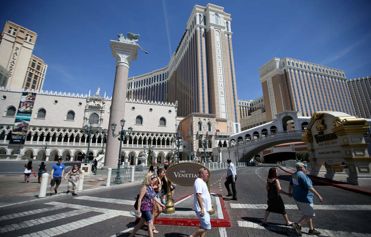 El Venetian en el Strip de Las Vegas, el jueves 25 de abril de 2019. El Venetian, que abrió el ...