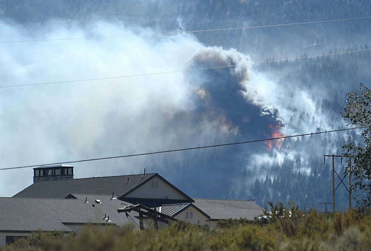 El Incendio de Davis sigue ardiendo al sur de Reno, el miércoles 11 de septiembre de 2024. (Ja ...