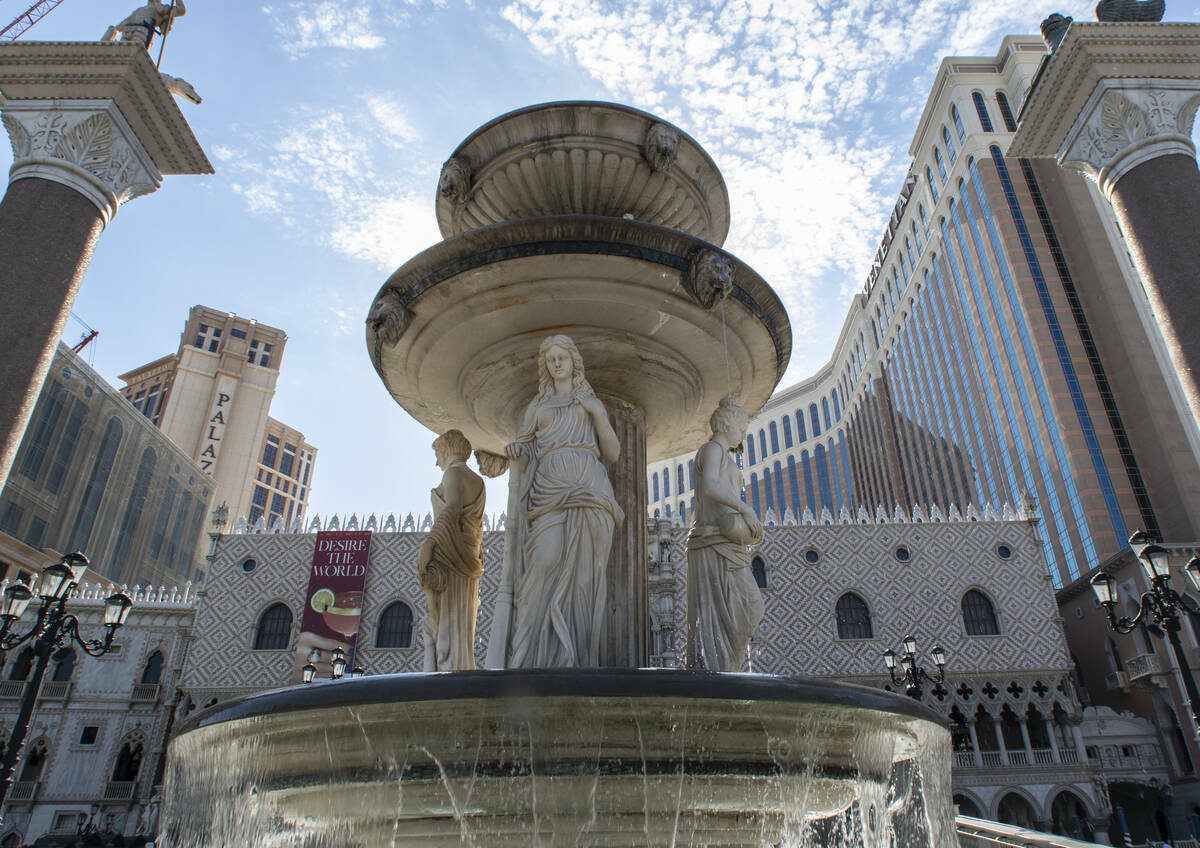 El hotel-casino resort The Venetian visto el viernes 9 de julio de 2021, en Las Vegas. (Bizuaye ...