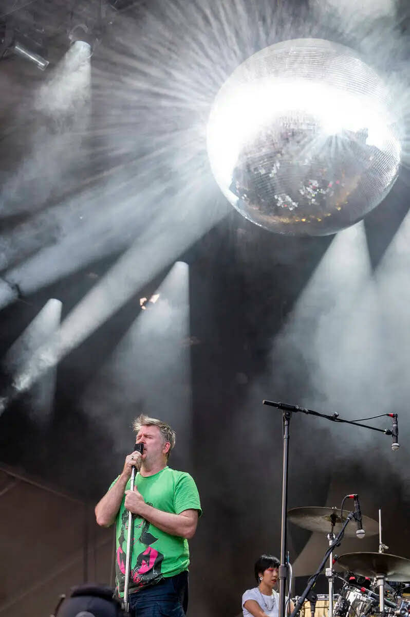 James Murphy de LCD Soundsystem se presenta en el Re:SET Concert Series, el sábado 10 de junio ...