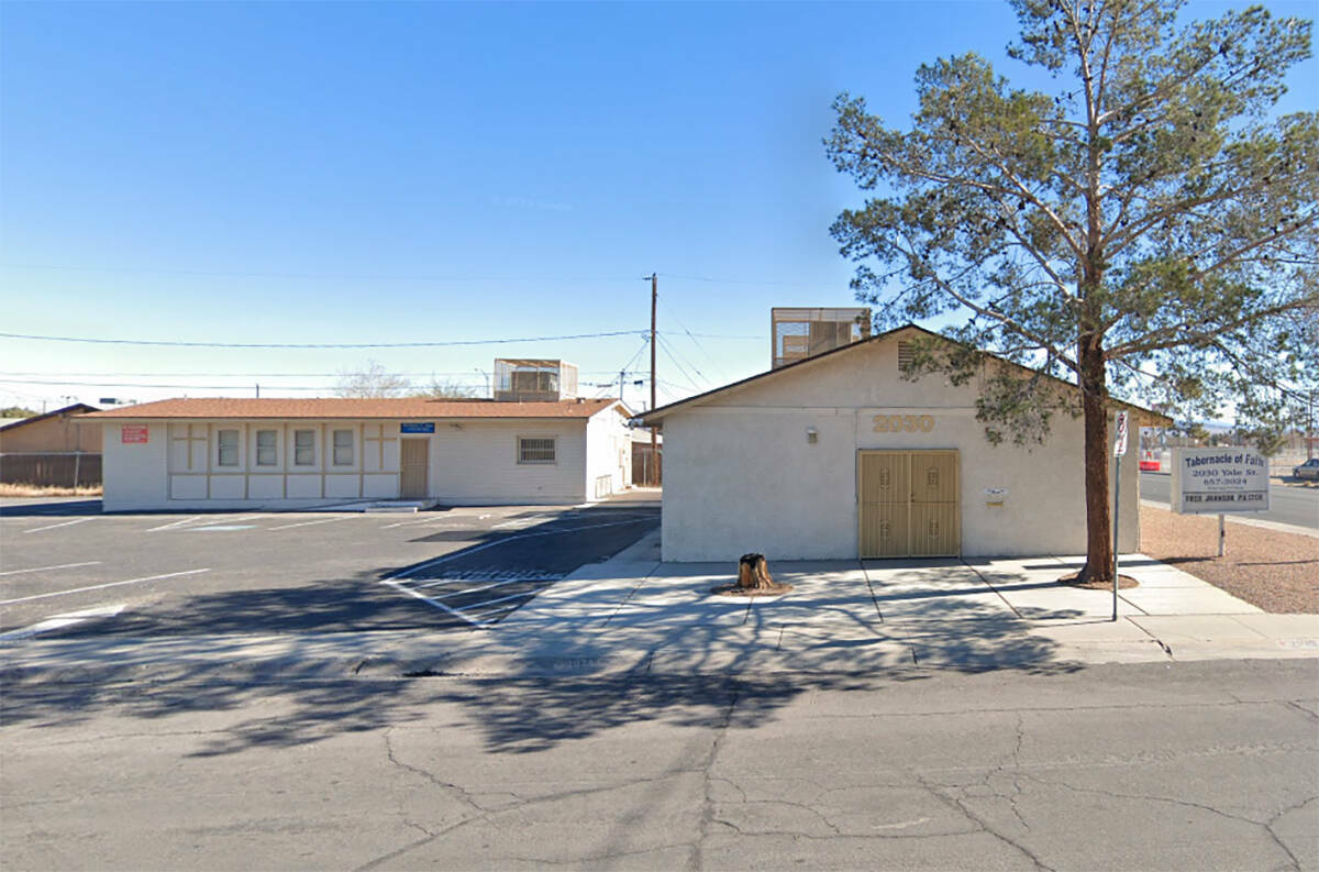 El edificio de la iglesia en 2030 N. Yale Street en North Las Vegas. (Fotos de Google)