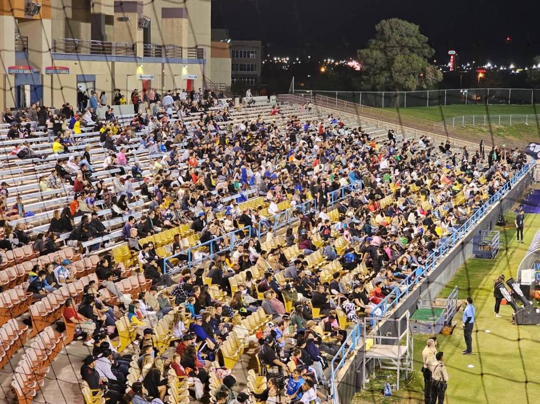 Afición que asistió a último partido en casa de los Lights de la temporada 2024 de la USL el ...