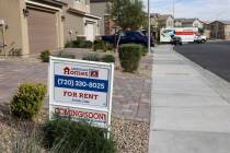 Casas vistas en el vecindario de Kings Crossings, en North Las Vegas, el lunes 13 de noviembre ...