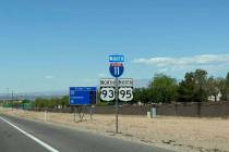 Una señal de la Interstate 11 en Henderson, el 21 de abril de 2024. (Mick Akers/Las Vegas Revi ...