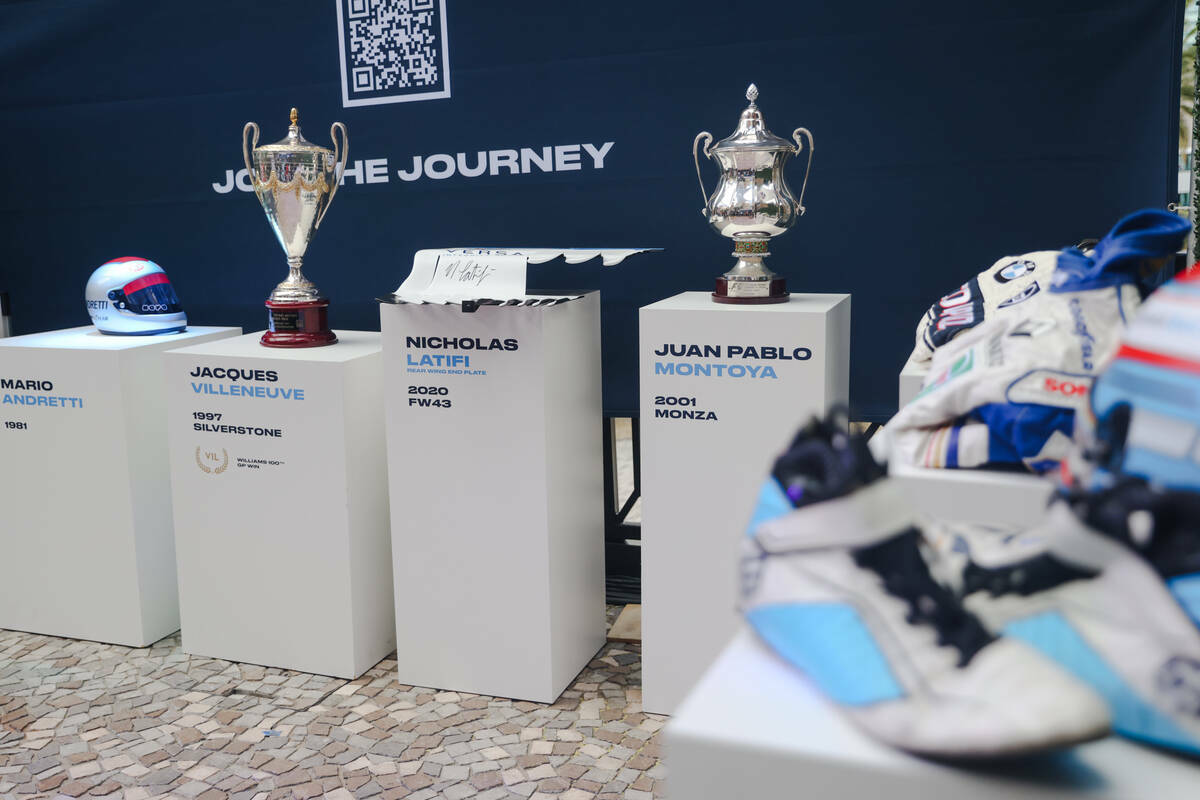 La ‘Heritage Zone’ que muestra artículos de carreras históricas en la Williams Racing Fan ...