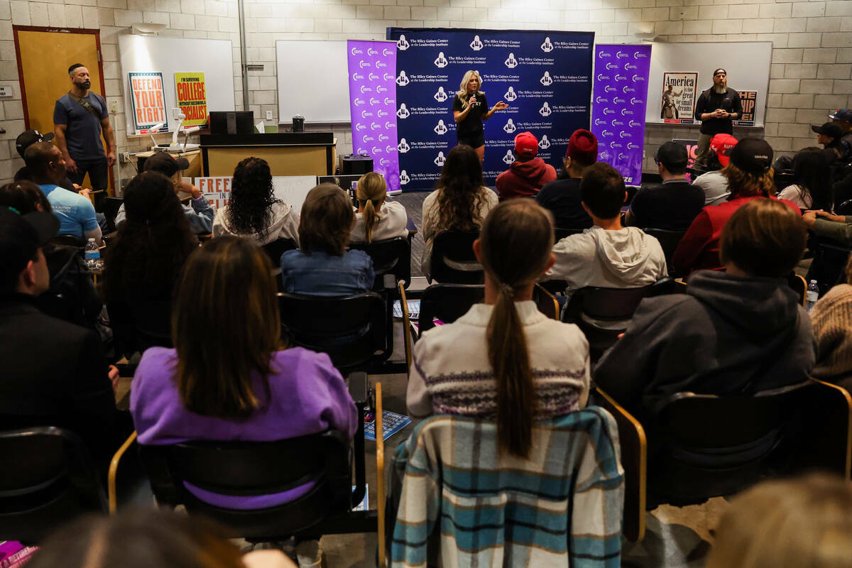 Riley Gaines habla durante un evento organizado por el capítulo de punto de inflexión de la U ...