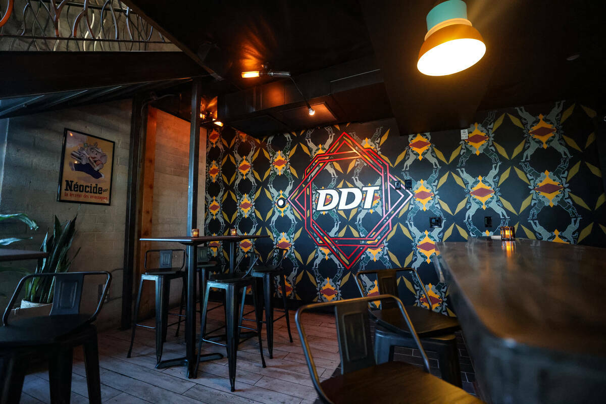 DDT, un bar con temática de lucha libre profesional, en el centro de Las Vegas, el martes 22 d ...